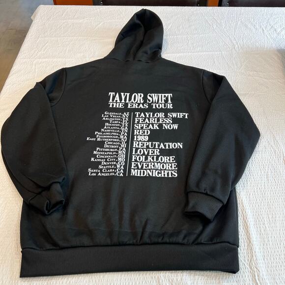 Taylor swift black hoodie pullover eras tour XL youth - Picture 2 of 3